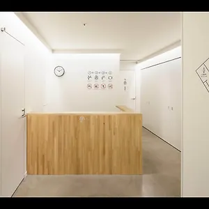 9H-Nine-Hours-Woman-Kanda-Tokyo-Kitchen