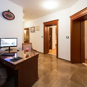 Priska Heritage Rooms (Adults Only) Room photo