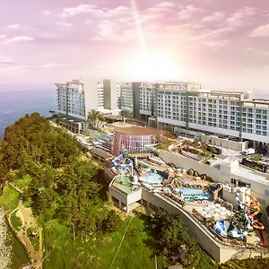 Lotte-Resort-Sokcho-Exterior