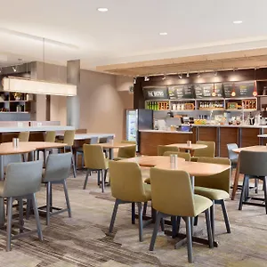 Courtyard-By-Marriott-Boston-Dedham-Westwood-Hotel-Restaurant