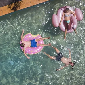 Yha Cape Byron, Byron Bay People photo