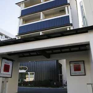 Shinnishiki-Hotel-Shirahama-Exterior