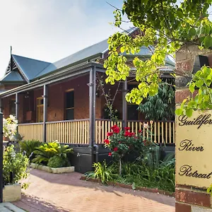 Guildford-River-Retreat-Perth-Exterior