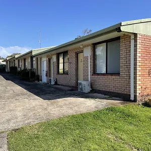 Augusta-Escape-Holiday-Units-Exterior