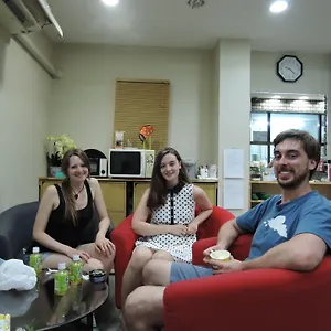 Hotel-Lucky-Osaka-Exterior