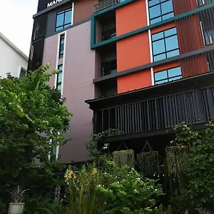 Mandy-Nok-Hotel-Nakhon-Si-Thammarat-Exterior