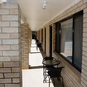 Civic-Motor-Inn-Cowra-Exterior