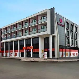 Ramada-By-Wyndham-Sakarya-Hendek-Hotel-Exterior