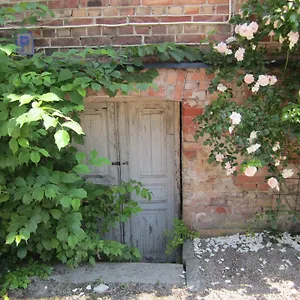 Hotel-Lilton-Angelholm-Exterior