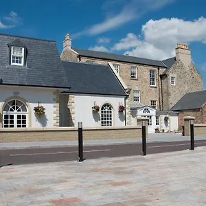 Dumfries-Arms-Hotel-Cumnock-Exterior