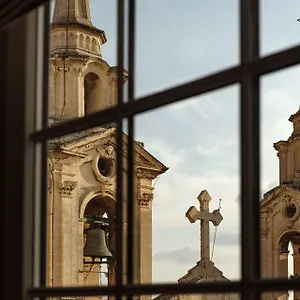 1926-Le-Parisot-Boutique-Suites-Valletta-Macro-Details