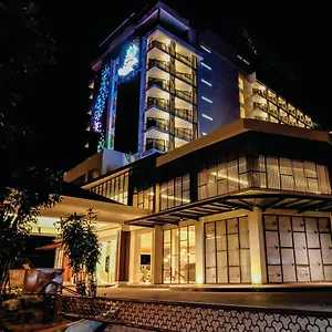 Illira-Hotel-Banyuwangi-Exterior