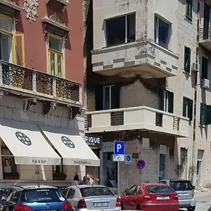 Riva Luxury Rooms Exterior photo