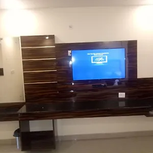 Hotel-Nek-Katra-Macro-Details