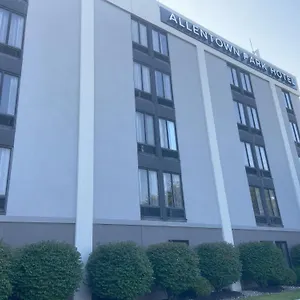 Allentown-Park-Hotel-By-The-Red-Collection-Fogelsville-Exterior