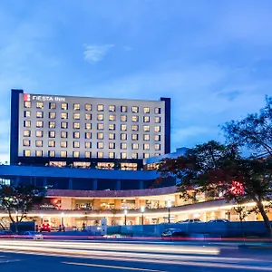 Fiesta-Inn-Tuxtla-Fashion-Mall-Tuxtla-Gutierrez-Skyline