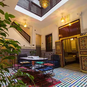 Dar-El-Mathaf-Fes-Hotel-Interior
