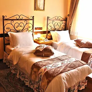 Aksehir-Butik-Hotel-Beds