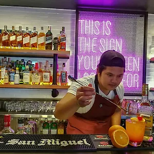 The-Bourke-Hotel-Davao-Fast-Food