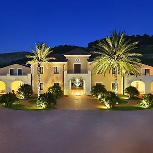 Baglio-Caruana-Cantina-Relais-Montallegro-Exterior