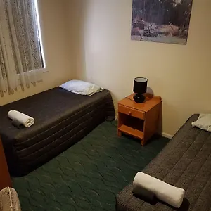 Swaggers-Motor-Inn-Yass-Room