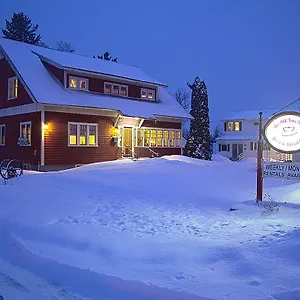 Old-Iron-Inn-Bed-And-Breakfast-Caribou-Exterior