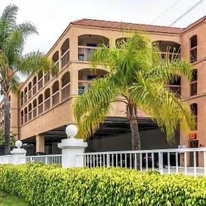 Motel-6-Gardena-Ca-South-Exterior