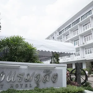 Dusit-Hotel-Sakon-Nakhon-Exterior