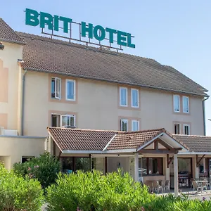 Brit-Hotel-Agen-LAquitaine-Le-Passage-Exterior