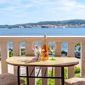 Bed-Breakfast-Villa-Vrgorac-Orebic-Amenities