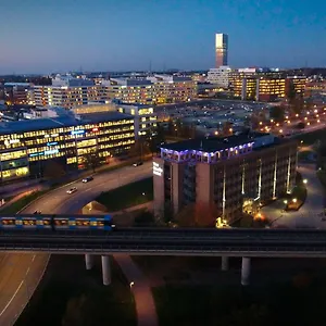 First-Hotel-The-Studio-Stockholm-Skyline