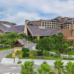 Doubletree-By-Hilton-Shanwei-Exterior