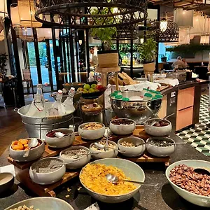 Spinoza Suites Exterior photo