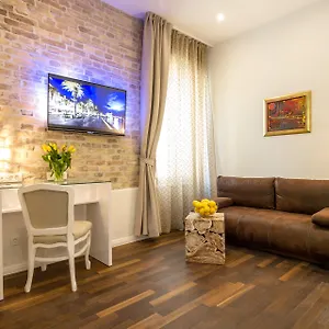 Pellegrini Luxury Rooms Exterior photo