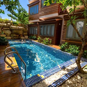 Pastell-Oldtown-Chiang-Mai-Hotel-Exterior