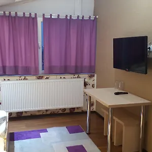 Hotel-La-Gil-Bucharest-Exterior