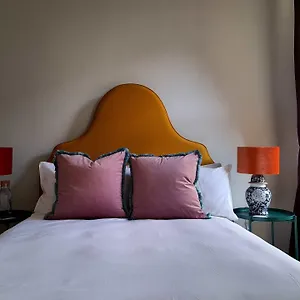 Ben-AAn-House-Bed-Breakfast-Callander-Exterior