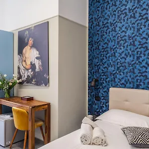 Donna-Lena-Relais-Napoli-Bed-Breakfast-Exterior