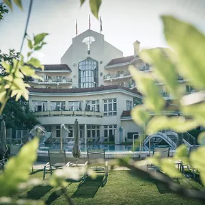 Reduce-Hotel-Thermal-Adults-Only-Bad-Tatzmannsdorf-Exterior