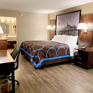 Super-8-By-Wyndham-Cookeville-Tn-Room