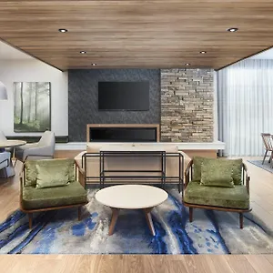 Fairfield-Inn-Suites-By-Marriott-Raleigh-Wake-Forest-Room