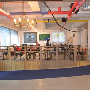 Kimchee-Haeundae-Guesthouse-Busan-Interior