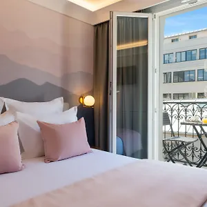Hotel-Le-Milie-Rose-Paris-Room