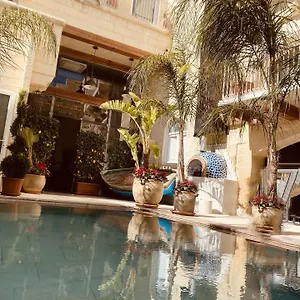 Lulu-Boutique-Hotel-Zebbug-Nearby