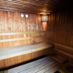 Thaisun-Bangkok-Hotel-Exterior