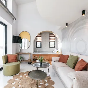 Cocooning Suites By Blue Carpet Room photo