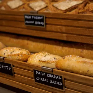 Best-Western-Le-Beffroi-Loos-Macro-Details