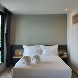 Good-Dream-Premier-Hotel-Hat-Yai-Exterior