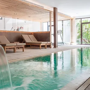 Ynaira-Hotel-Spa-Ariany-Exterior