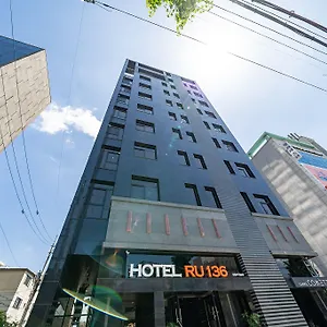 Hotel-Ru136-Seoul-Exterior